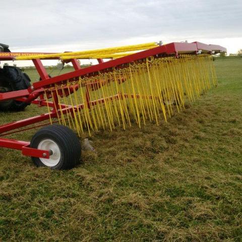 the fds 9200 easily deals with heavy thatch